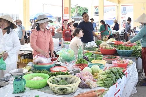 Sẽ xây dựng chợ Khe Tre ở địa điểm mới