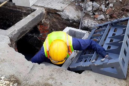 Thành phố Hồ Chí Minh: Tăng cường bảo vệ nắp hố ga