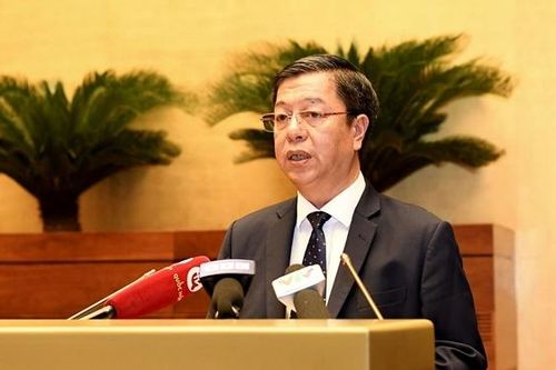 Cuốn sách thể hiện tầm cao của tư duy lý luận về những vấn đề chiến lược của đất nước, phản ánh sinh động thực tiễn phong phú