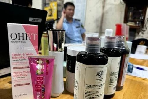Phù phép mỹ phẩm hết 'date' thành hàng hiệu đắt tiền