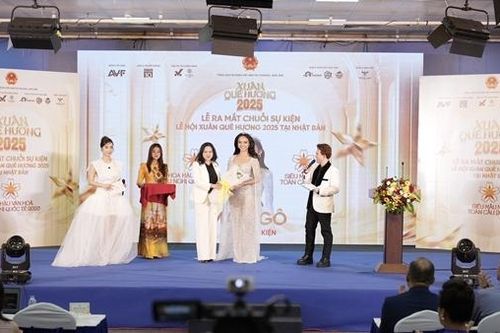'Xuân quê hương 2025' tại Nhật Bản: Kết nối người Việt trên toàn cầu