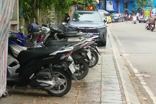 Lộn xộn ở phố Trích Sài