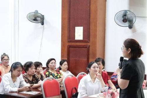 Phụ nữ cần làm gì để quản lý tốt tài chính trong gia đình?