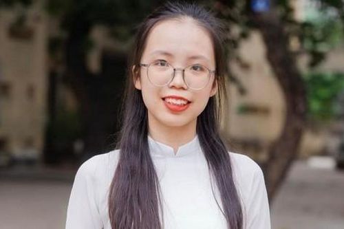 Điều chưa biết về nữ sinh Hà Nội là thủ khoa toàn quốc kỳ thi tốt nghiệp THPT năm 2024