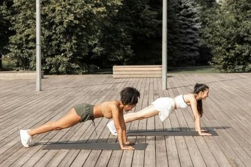 6 bài tập tăng thể lực, cải thiện sức bền cho nữ giới