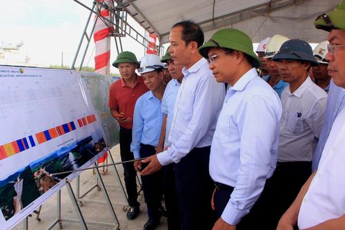 Chủ đầu tư cao tốc Bùng- Vạn Ninh bị kiểm điểm vì chưa làm hết trách nhiệm