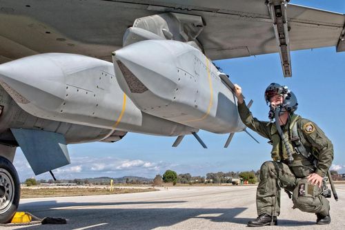 Tiêm kích F-16 Hy Lạp đáng gờm khi trang bị giá kép mang bom AGM-154
