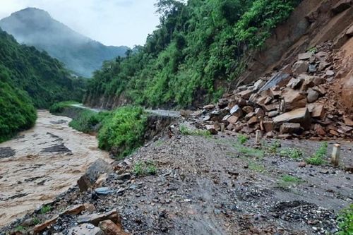 5 tuyến quốc lộ ở Sơn La bị sạt lở do mưa lũ