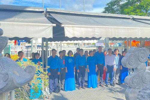 Công đoàn Giáo dục Việt Nam tri ân liệt sỹ Nguyễn Đức Cảnh