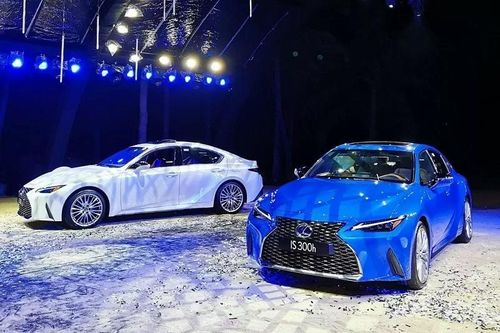 Sedan hạng sang Lexus IS bị 'khai tử' tại thị trường Việt Nam