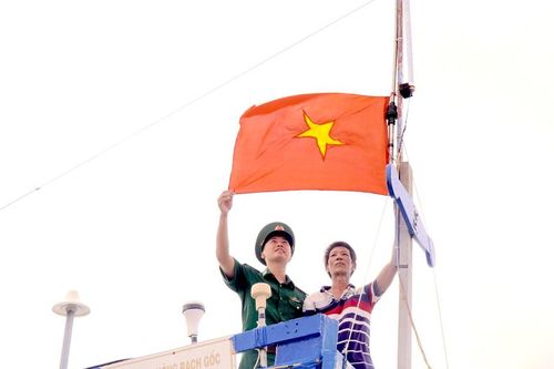 Phát huy vai trò Tổ tàu thuyền an toàn trong bảo vệ chủ quyền an ninh biên giới biển, đảo