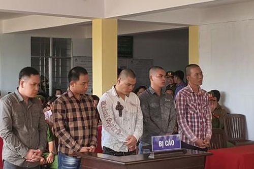 Tuyên án nhóm bị cáo 'cướp túi khô mực' trên biển