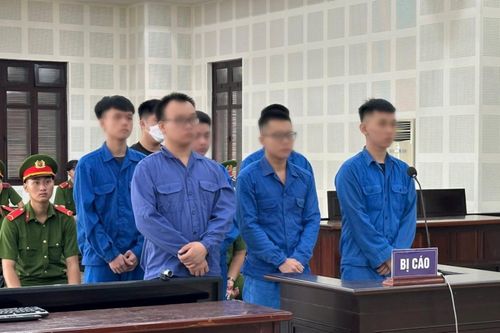 Nghi ngờ người đập phá quán, nam thanh niên nổ súng trả thù