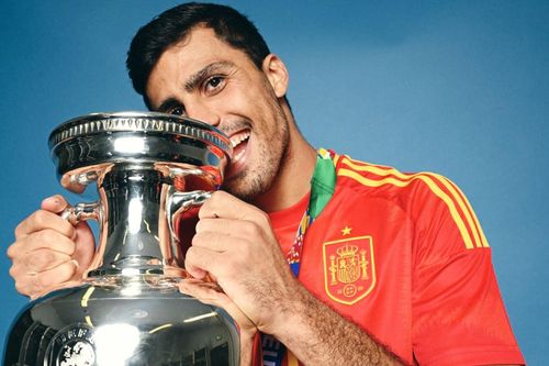 Real Madrid tràn đầy hy vọng chiêu mộ Rodri