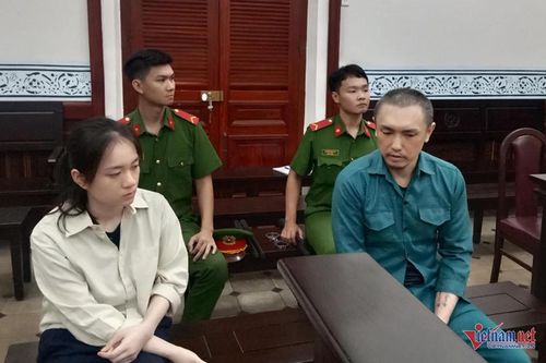 Cặp đôi người Singapore rủ nhau trộm cắp ở Việt Nam vì 'cuộc sống khó khăn'