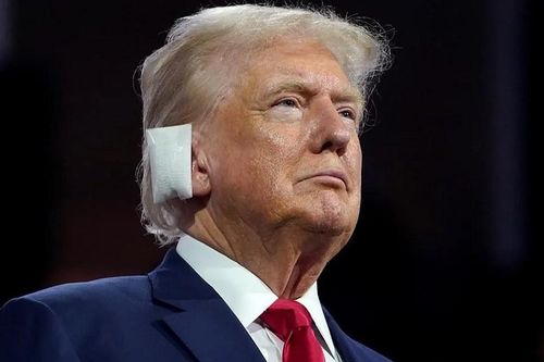 Lãnh đạo cấp cao Việt Nam gửi lời thăm hỏi, mong ông Donald Trump sớm bình phục