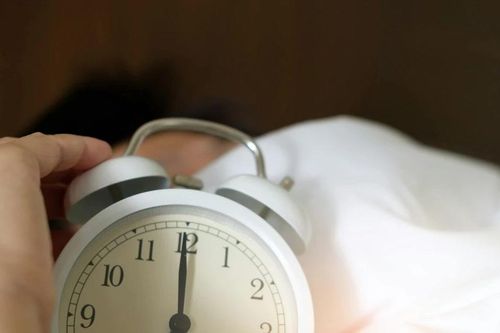Tại sao bạn nên ngủ nhiều hơn: Nghiên cứu mới tìm ra một lý do quan trọng