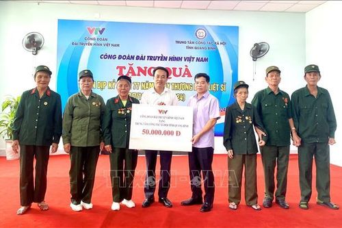Chia sẻ khó khăn với các đối tượng chính sách