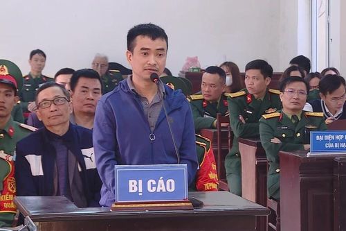 Phan Quốc Việt được giảm 3 năm tù