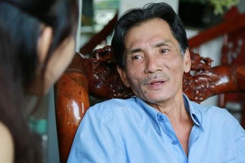 Thương Tín nói gì về việc không đăng ký kết hôn với vợ trẻ kém 32 tuổi?