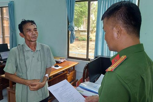 Bắt giam bị can giết vợ
