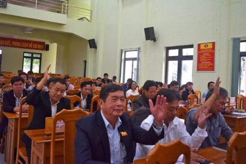 Bế mạc kỳ họp thứ 15, HĐND huyện Đức Trọng khóa XII