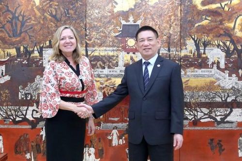 Bộ trưởng Hồ Đức Phớc tiếp tân Giám đốc quốc gia WB Mariam Sherman