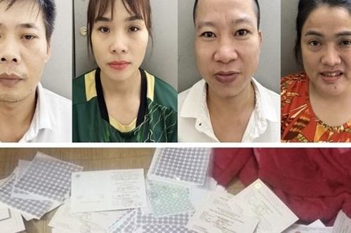 Phá đường dây chuyên làm văn bằng, học bạ giả để gian lận hồ sơ du học