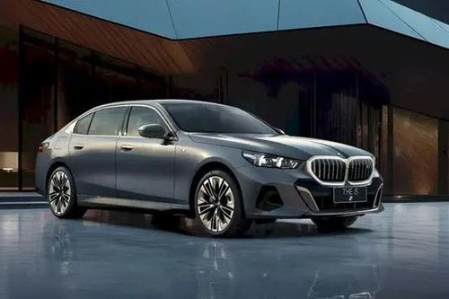 BMW là hãng xe sang bán chạy nhất nửa đầu năm 2024