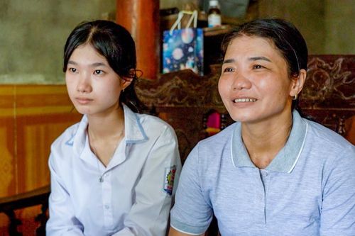 Bố mẹ là động lực giúp thủ khoa khối A00 Hà Tĩnh vươn lên trong học tập