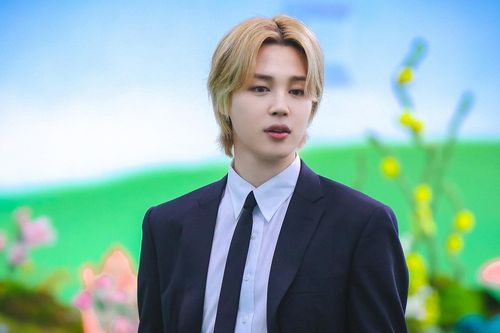 Cuộc đối đầu của Jimin và Stray Kids