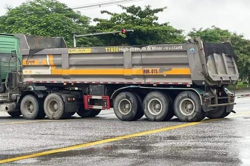 Tai nạn giao thông mới nhất 19/7/2024: cắt mặt xe đầu kéo bị tông tử vong
