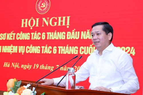 Tập trung lãnh đạo công tác xây dựng Đảng và nhiệm vụ sản xuất kinh doanh