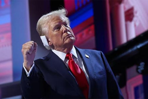 Ông Donald Trump chính thức nhận đề cử làm ứng viên tổng thống của đảng Cộng hòa