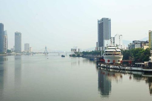 Phát triển Đà Nẵng gắn với vùng Bắc Trung Bộ, duyên hải Trung Bộ và cả nước