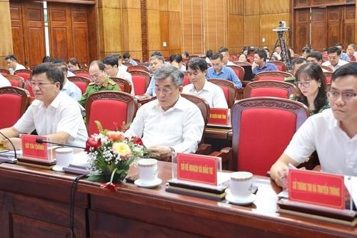 Điện Biên yêu cầu người đứng đầu các cấp, các ngành phải triển khai đồng bộ giải pháp cải thiện môi trường đầu tư kinh doanh