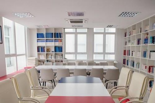 Đến Học viện Ngoại giao trải nghiệm 'không gian quốc tế' những ngày mùa hạ