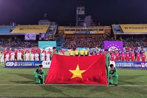 Thể Công Viettel phải 'chuyển hộ khẩu' khỏi sân Hàng Đẫy