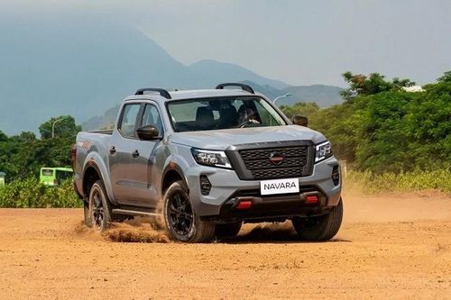 Nissan Navara 2024 ra mắt khách hàng Việt, giá từ 658 triệu đồng