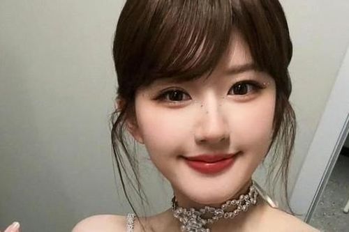 Nghệ sĩ lợi dụng fan