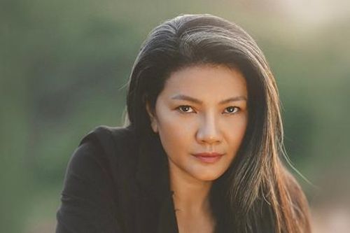 Kiều Trinh: Từ 'nữ hoàng cảnh nóng', bị lừa trắng tay đến mẹ đơn thân hạnh phúc