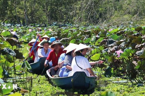 An Giang đón lượng khách du lịch cao kỷ lục trong sáu tháng đầu năm