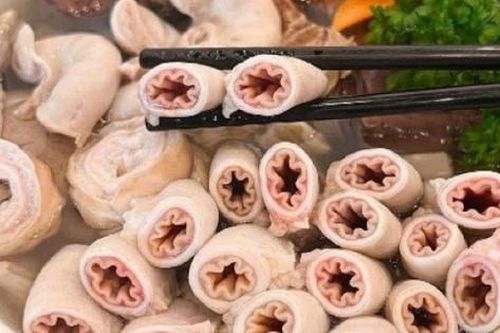 Ăn 3 món này âm thầm 'đầu độc' xương khớp, toàn món người Việt 'mê mẩn'