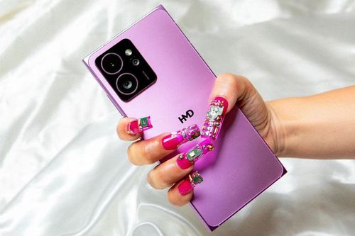 Smartphone chống nước, cấu hình 'khủng', thiết kế độc đáo, giá gần 12 triệu đồng