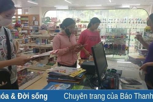 Thị trường sách giáo khoa 2024: Nguồn cung dồi dào, giá thành giảm