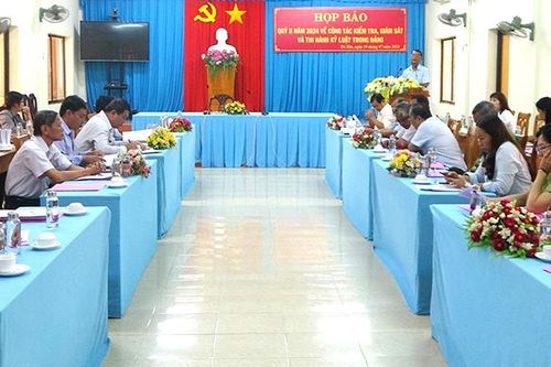 Tất cả 56 chi, đảng bộ huyện Tri Tôn đều xây dựng chương trình kiểm tra, giám sát