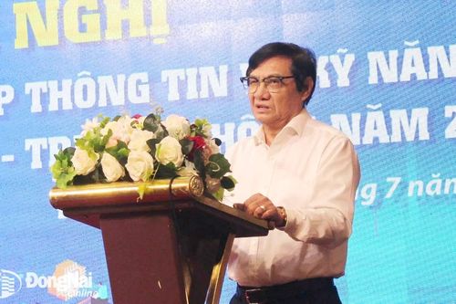Thông tin cung cấp cho báo chí phải chính xác, khách quan, kịp thời