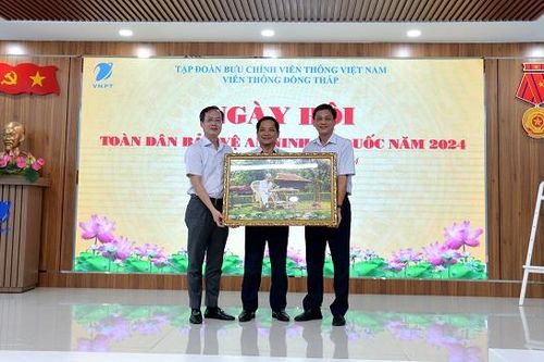Sôi động Ngày hội 'Toàn dân bảo vệ an ninh Tổ quốc'