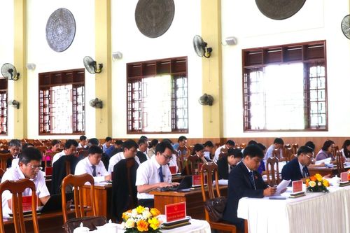 Kỳ họp thứ 15 Hội đồng nhân dân thị xã An Khê khóa XIII thông qua 19 nghị quyết quan trọng