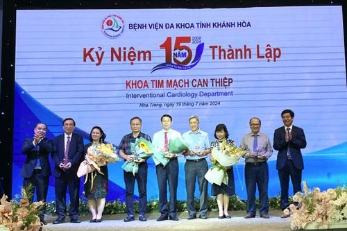 Khoa Tim mạch can thiệp kỷ niệm 15 năm thành lập